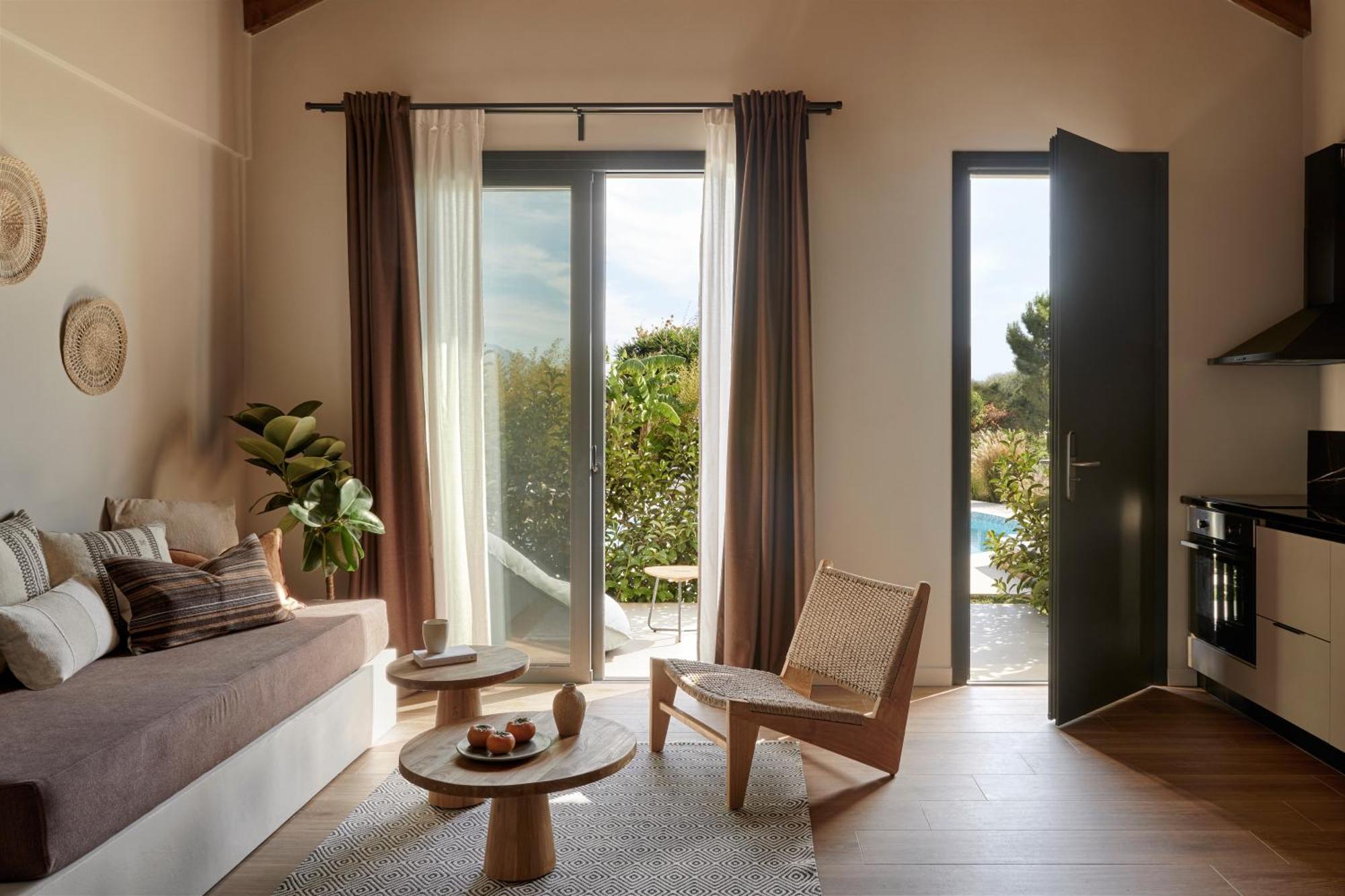 Poesia Suites Lakíthra Buitenkant foto